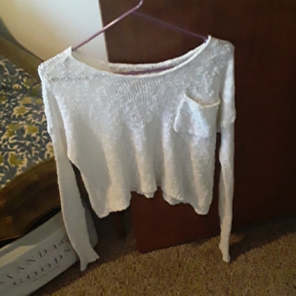 Hollister Sweaters - Knitted Crop/top sweater